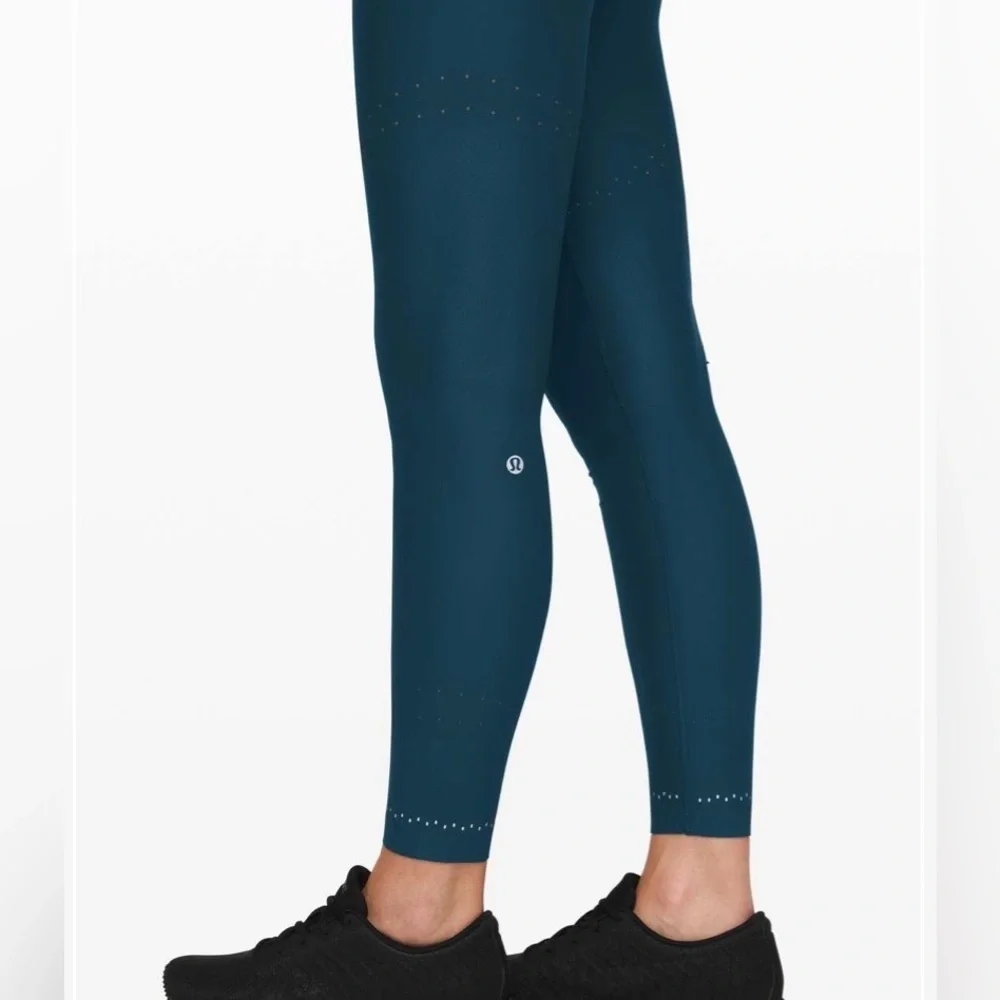 Lululemon Zoned In Tight Legging Size 2